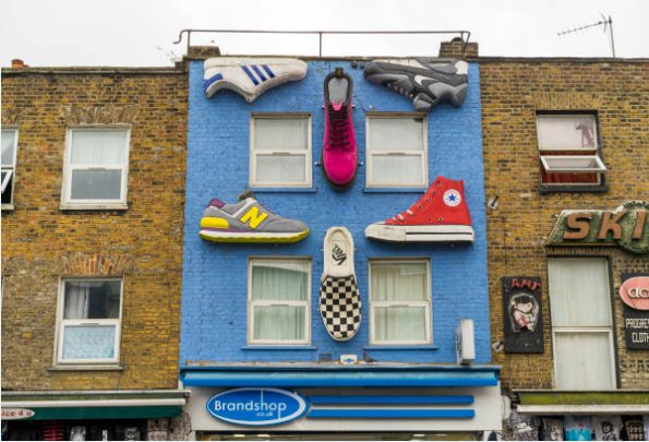 Nike vs Adidas: Which Brand Reigns Supreme in 2025 Streetwear and Sportswear